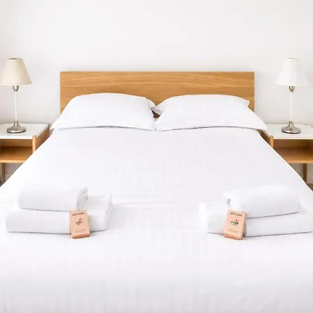 Cosy Parisian Near Canal De Lourcq & Metro 1br Parigi