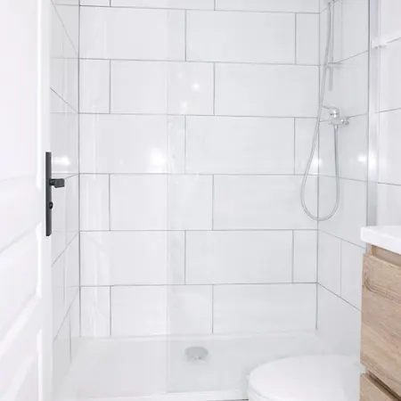 Cosy Parisian Near Canal De Lourcq & Metro 1br *